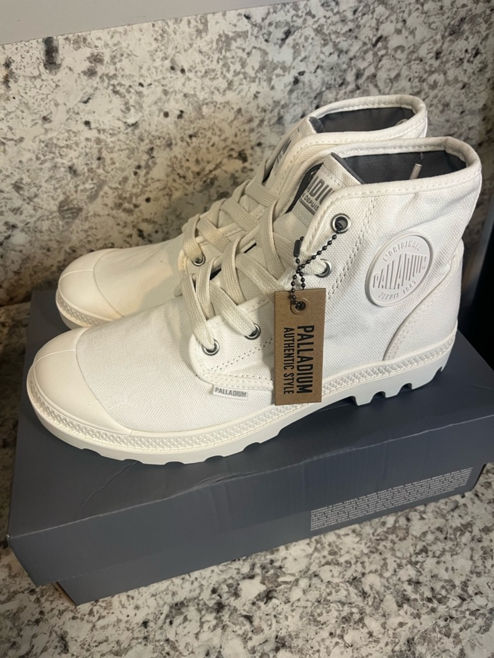 Palladium Cream Canvas Pampa High-Top Boots